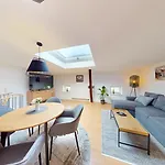 Sweethome - Luxus Apartment Auf 2 Etagen